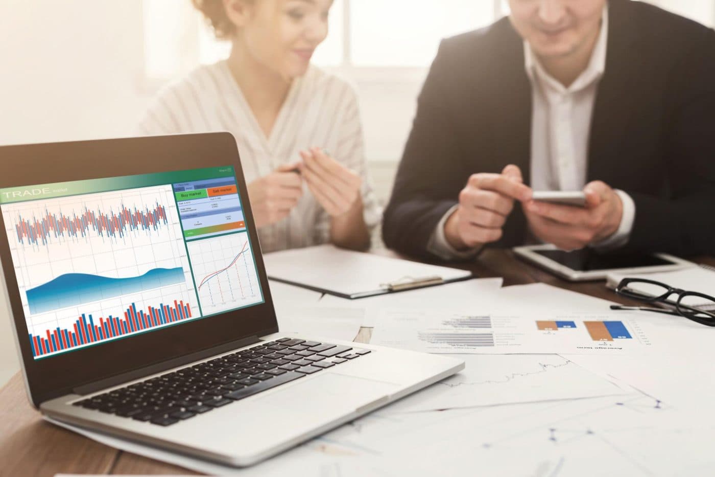 Rendez-vous de travail autour d'un prévisionnel financier